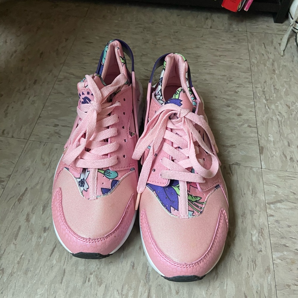 Pink huarache